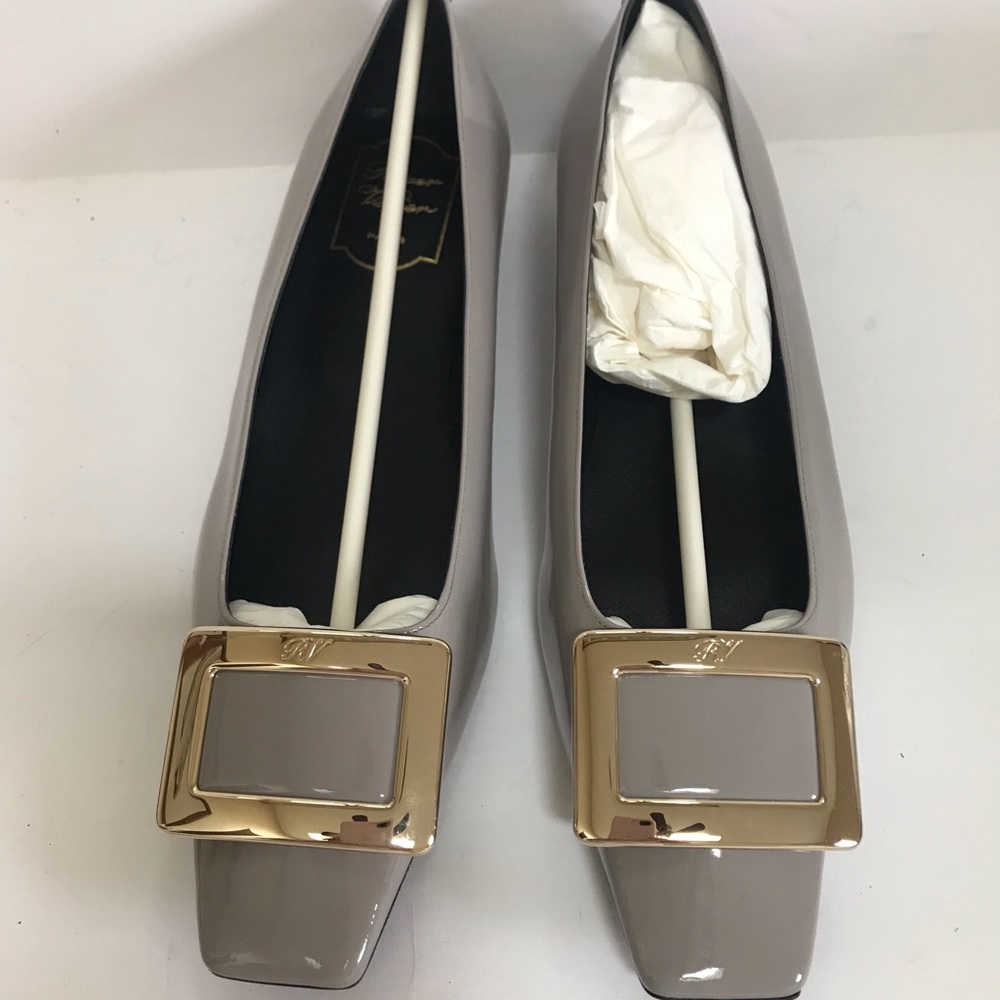 Roger Vivier T25 Pumos New in box - Picture 1 of 4